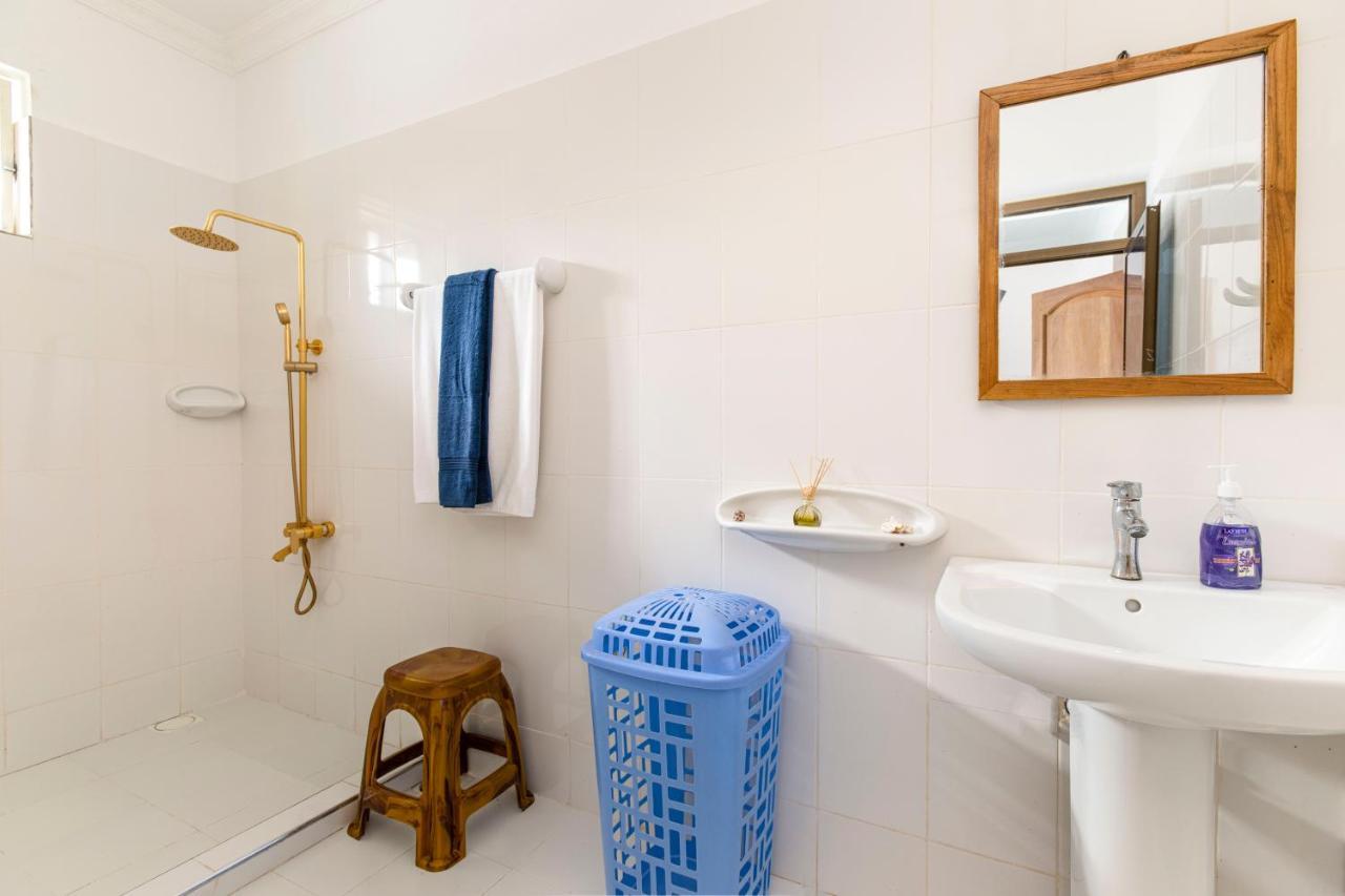 Uroa Beach Lodge Zewnętrze zdjęcie