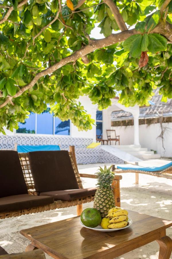 Uroa Beach Lodge Zewnętrze zdjęcie